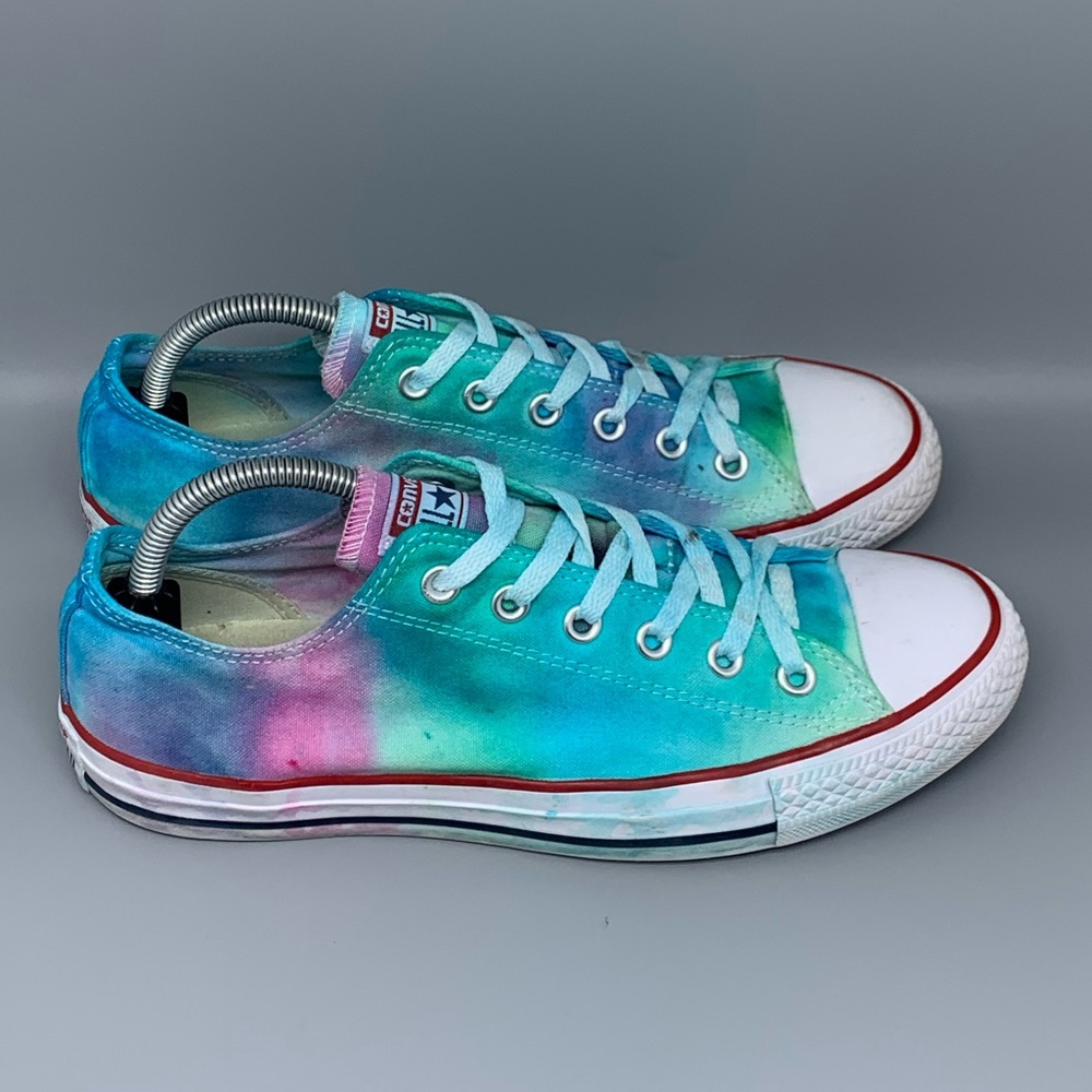 Converse Chuck Taylor Low Custom Tye Dye Shoes Men's Sz 8 Women's Sz 10